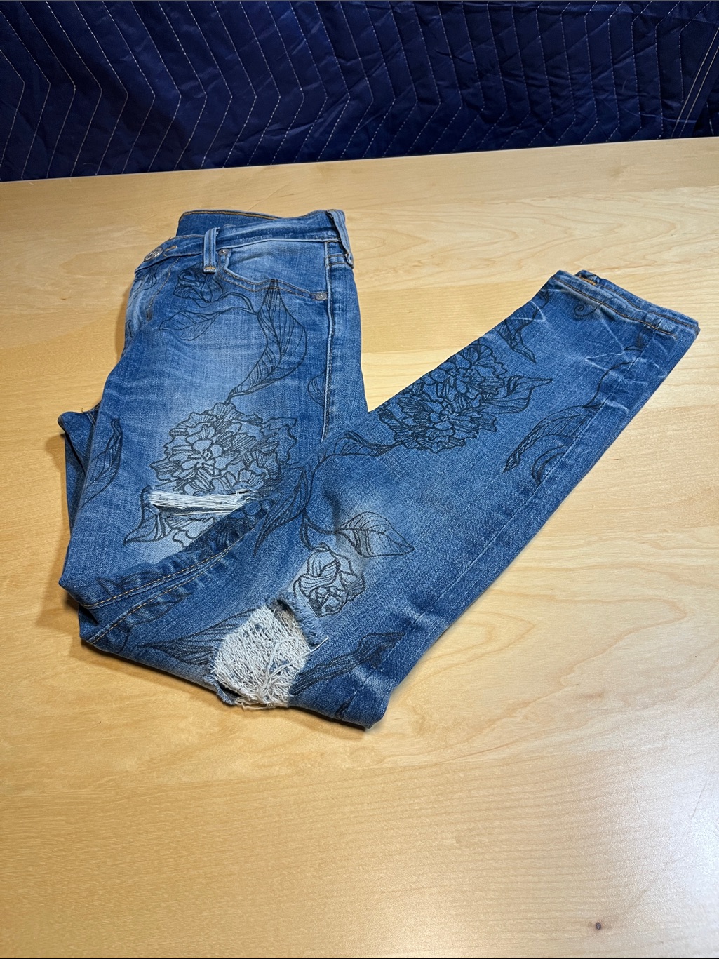 True Religion Blue Floral-Sketch Skinny Jeans